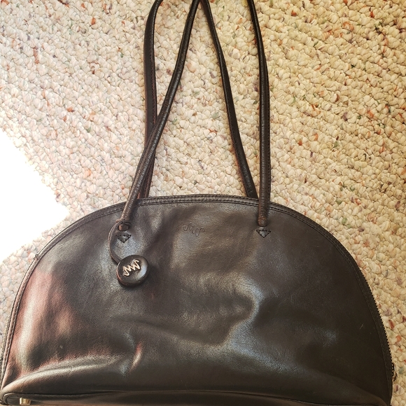 Black leather Monsac purse - Picture 2 of 8